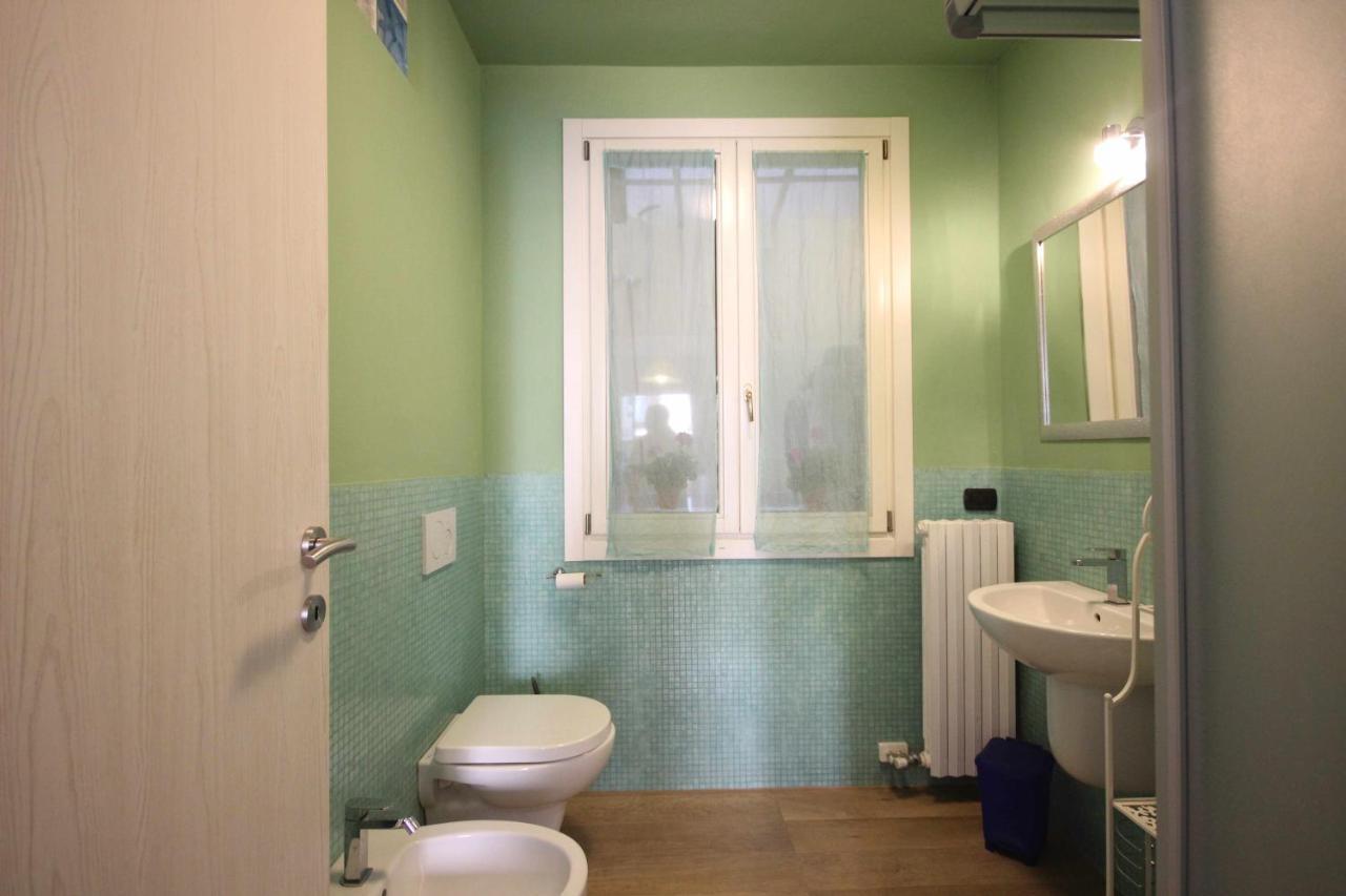 Case Vr Holiday Happy House Verona Exterior photo